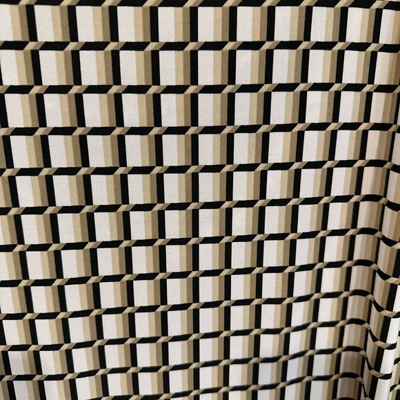 Lane Bryant Black, Tan, and White Geometric Blouse - Picture 4 of 5
